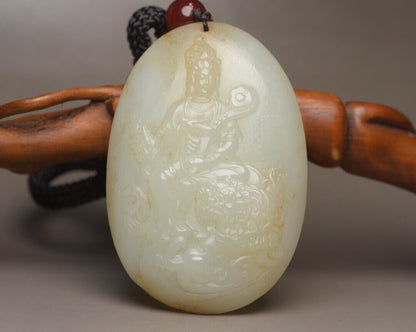 Chinese Natural Hetian Jade Carved Kwan Yin Statue Good Luck Pendant Jewelry Art