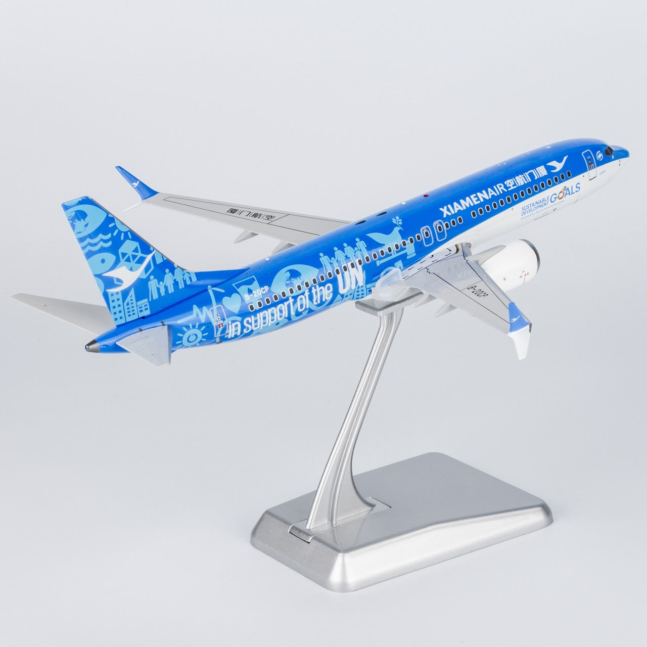 1:200 NGmodels XiamenAir Boeing 737 MAX 8 Passenger Airplane Diecast Plane Model