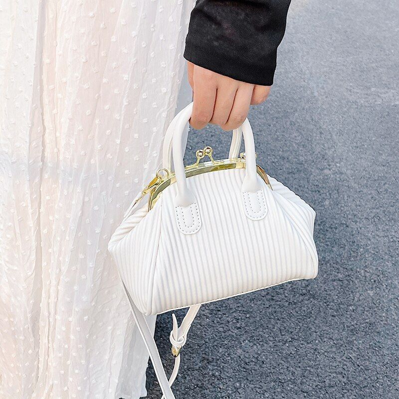 Pleated Handbag Lattice Shoulder Bag Clutch Crossbody Purse 17*21*13 CM Belt 7CM