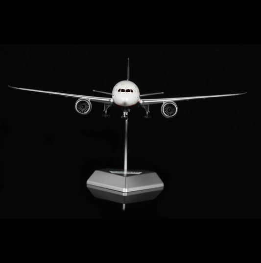 1:200 SQ Wings EVA Air B787-10 B-17801 Passenger Airplane Diecast Plane Model