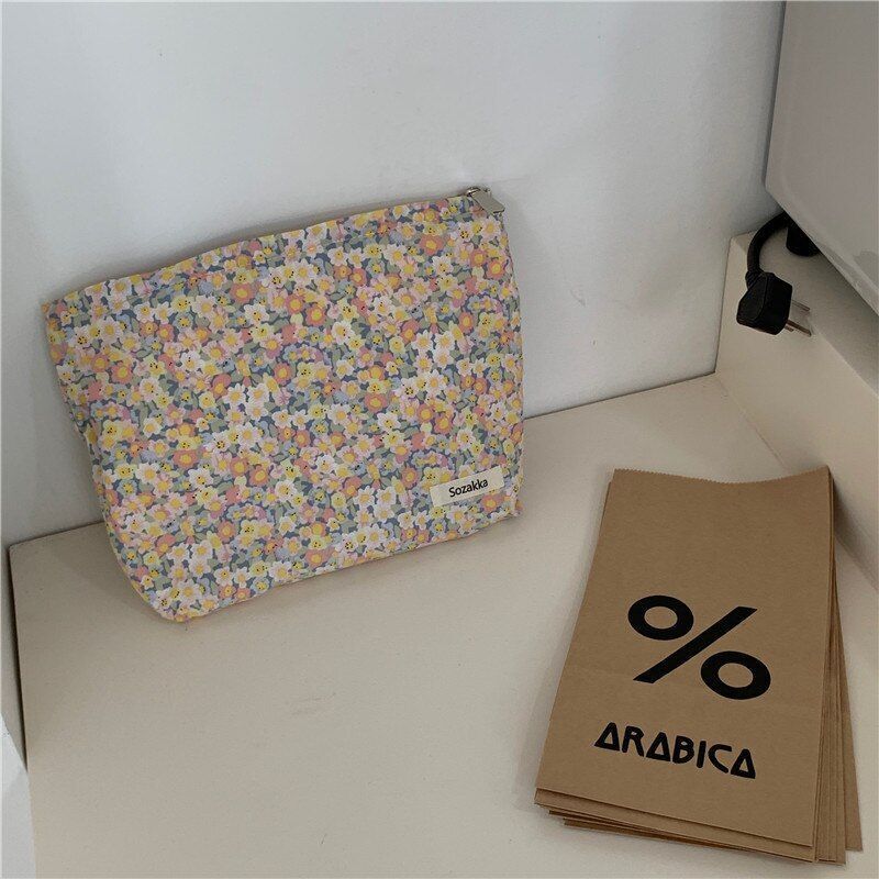 Floral Cosmetic Bag Cotton Fabric Make Up Storage Pouch Vintage Phone Clutch Bag