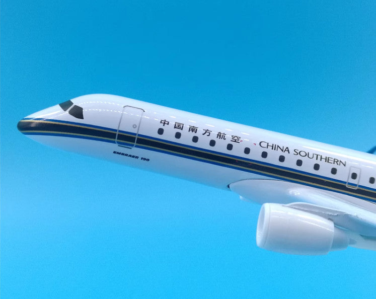 20CM CHINA SOUTHERN EMBRAER E190 Passenger Aircraft Plane Diecast Airplane Model