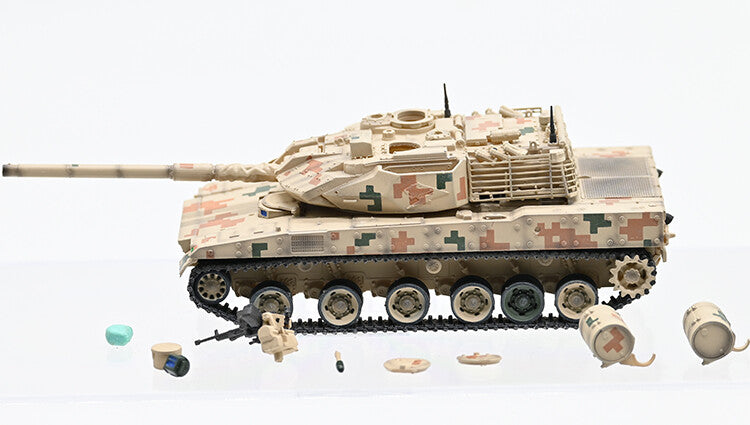1/72 Chinese 15-Type Light Tank Model Desert Camouflage Painting