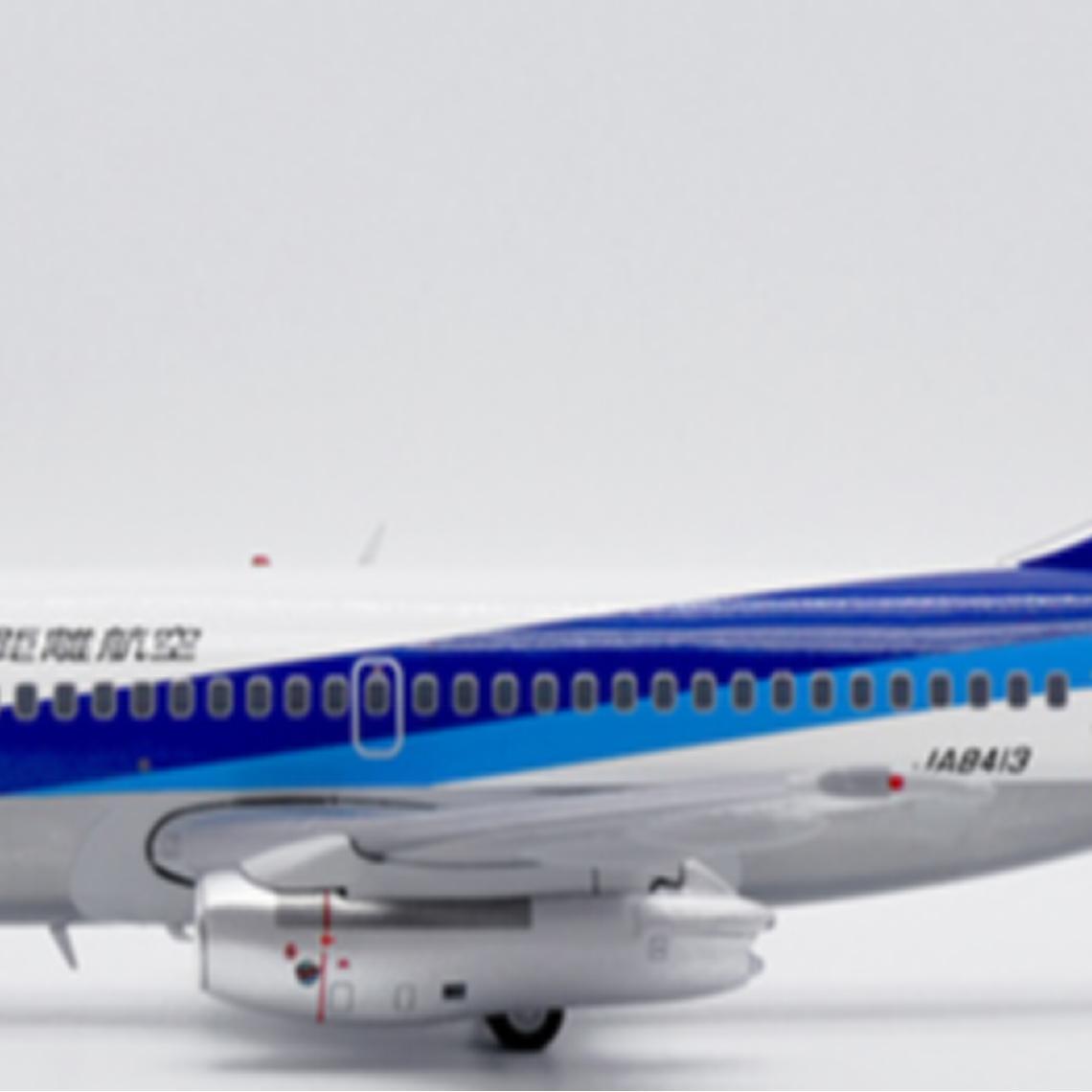 1:200 JC Wings All Nippon Airways Plane B737-200 JA8413 Diecast Aircraft Model