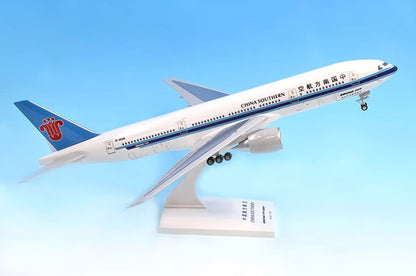 33CM 1:200 Risesoon CHINA SOUTHERN BOEING 777-200 Airplane ABS Plastic Model