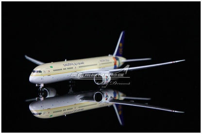 1:400 Phoenix SAUDI BOEING 787-10 Passenger Airplane Diecast Aircraft Model