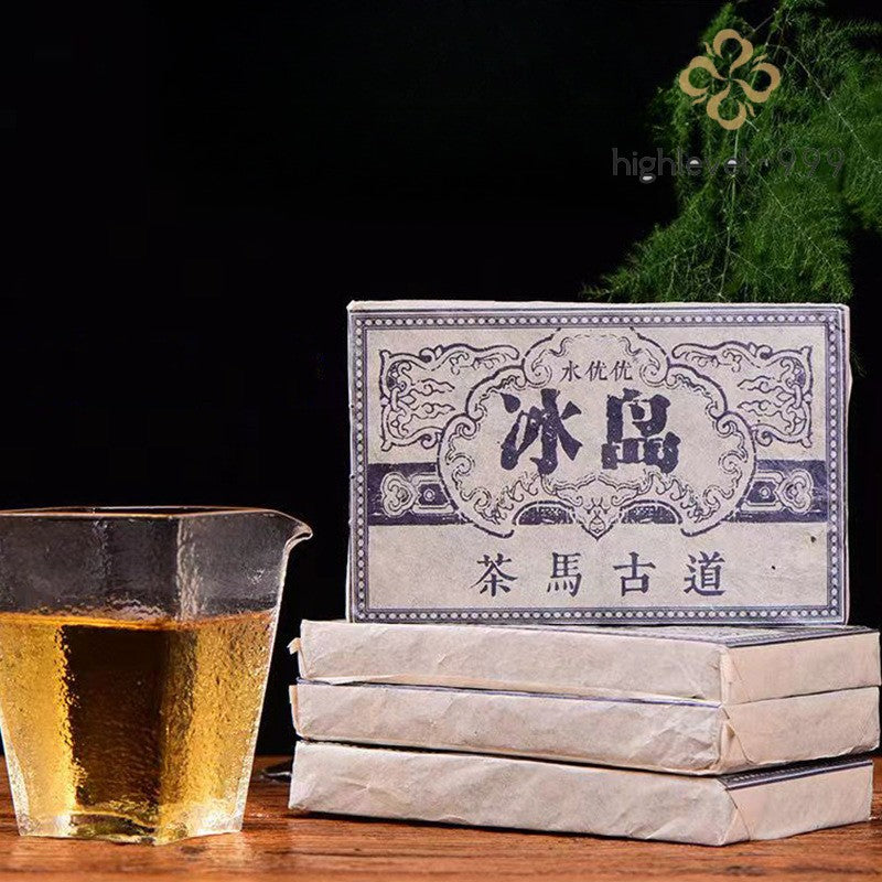200g Yunnan Iceland Early Spring Mellow Aroma Pu'er Tea Raw Tea Bricks