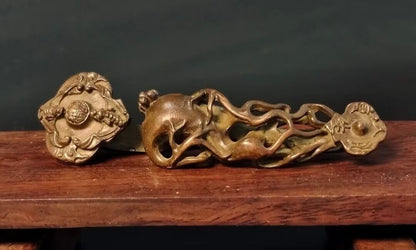 Rare bronze tea pet Tabletop Figurine Home Decor Gifts hand piece netsuke