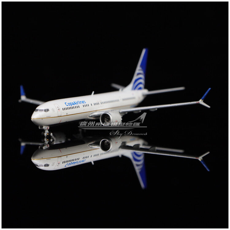 1:400 GeminiJets CopaAirlines BOEING B737 MAX 9 Airplane Diecast Aircraft Model