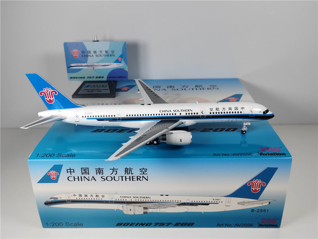 1:200 Aviation CHINA SOUTHERN BOEING B757-200 Airplane Diecast Plane Model