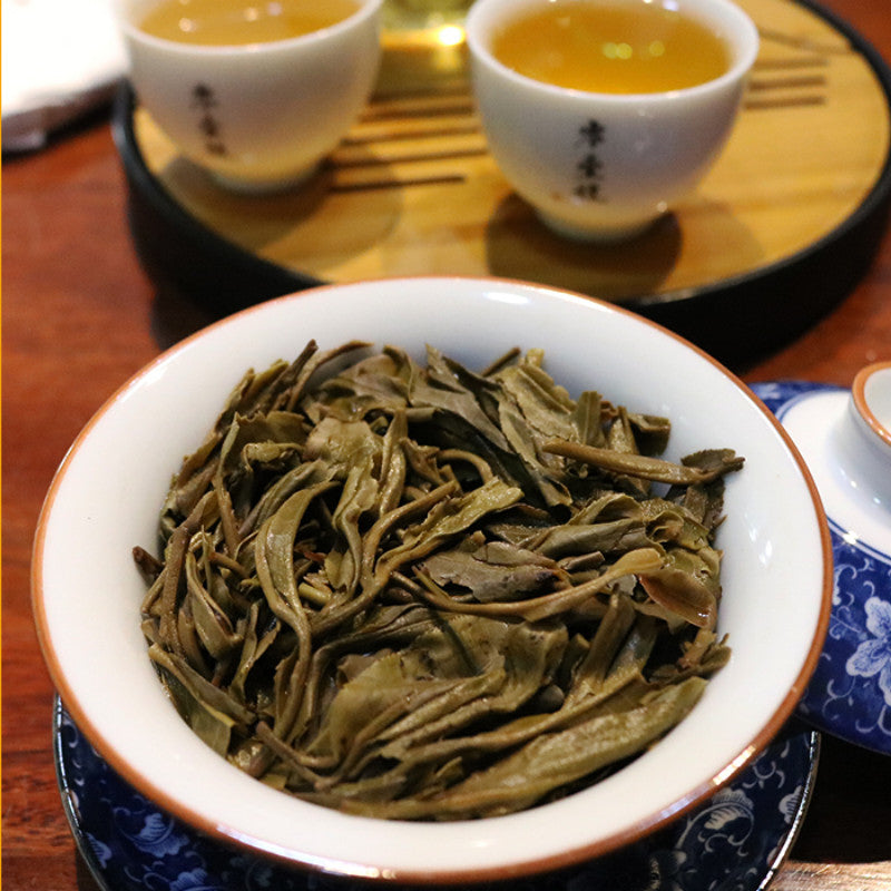 357g Iceland Old Tree Pu-erh Raw Tea Yunnan Classical Pu-erh Cake Green Tea