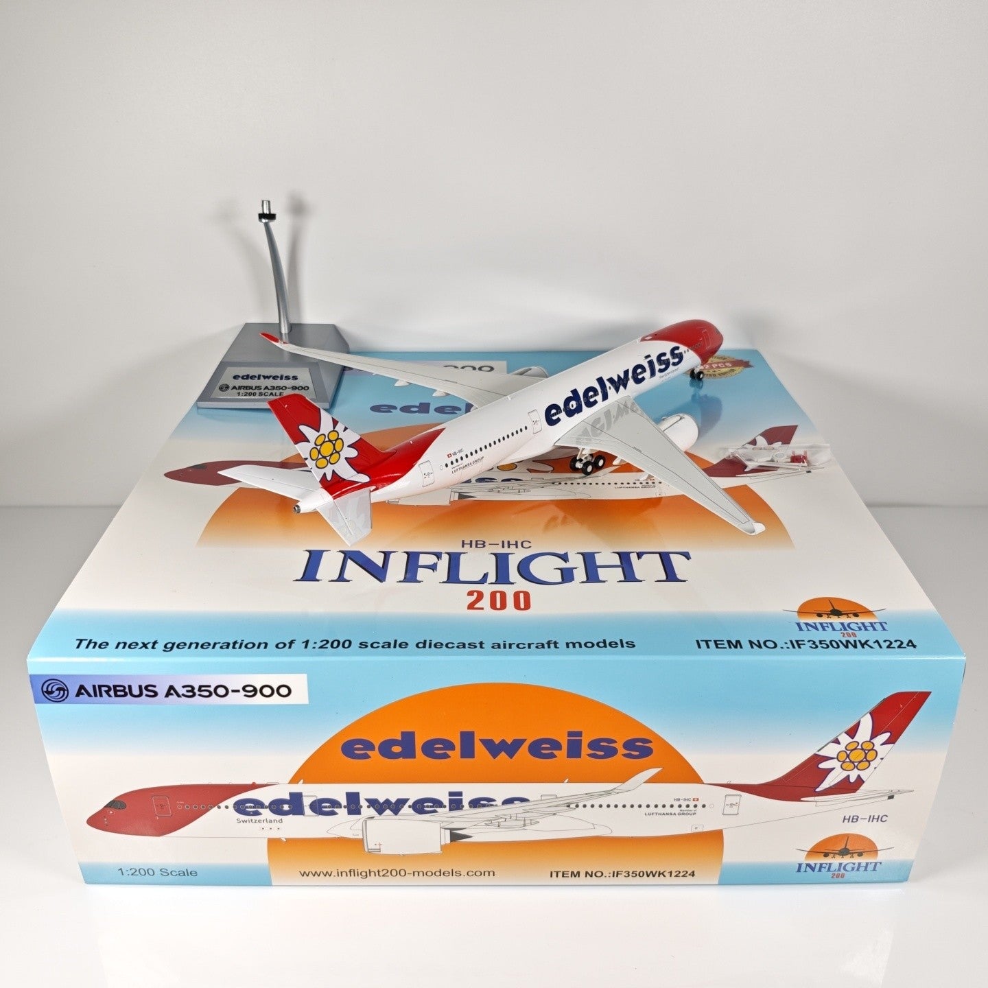 1:200 InFlight edelweiss A350-900 Passenger Airplane Diecast Plane Model