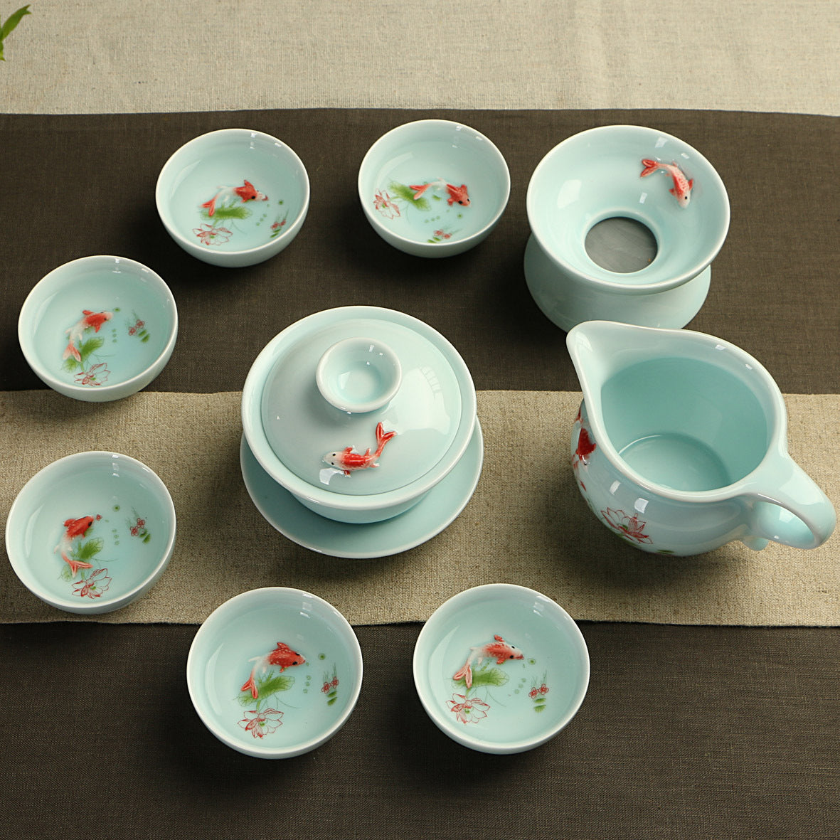 Longquan Celadon Complete Tea Set Porcelain Tea Pot Gaiwan Tureen Tea Cups Fish