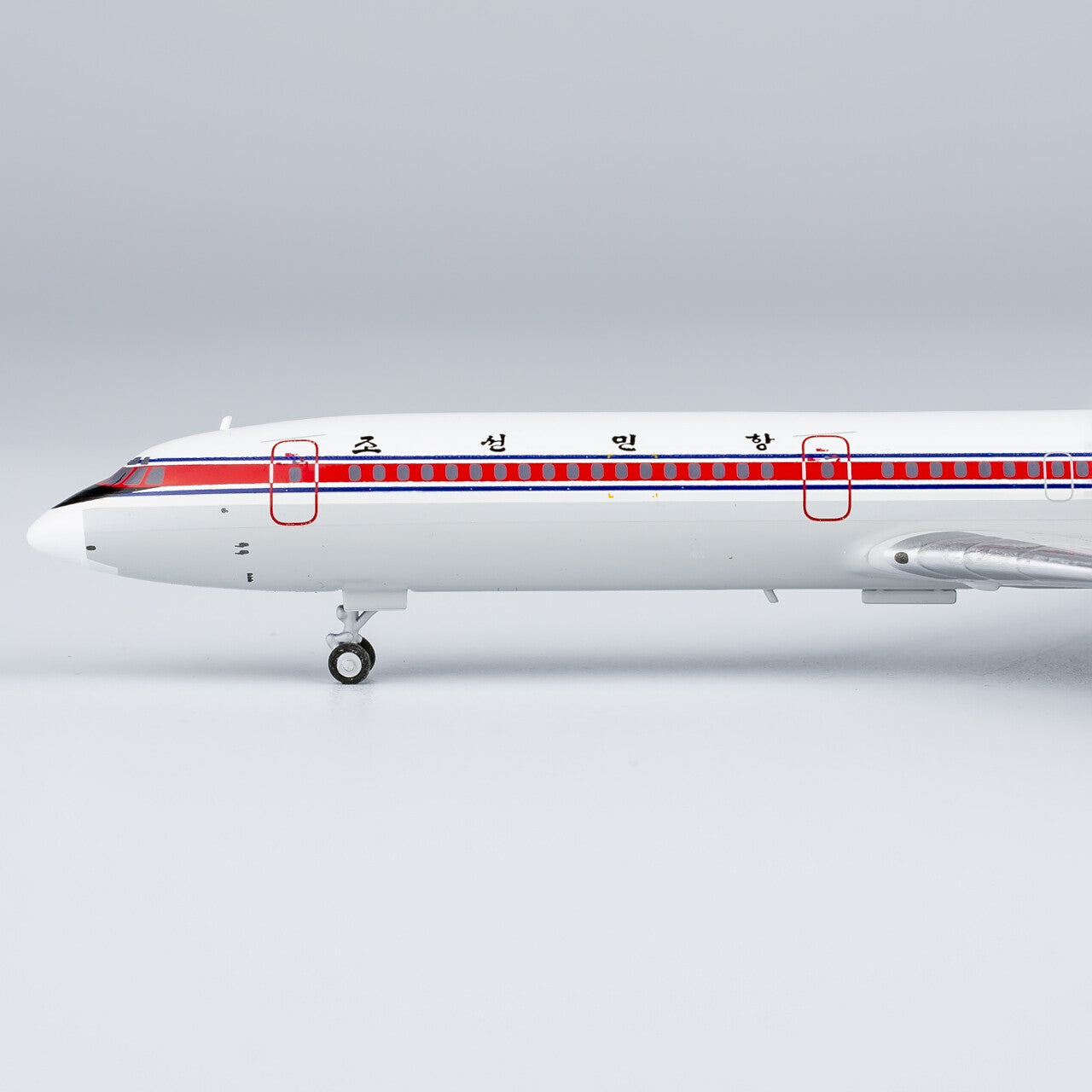 1:400 NG Models Air Koryo Passenger Plane Tupolev TU-154 Diecast Aircraft Model