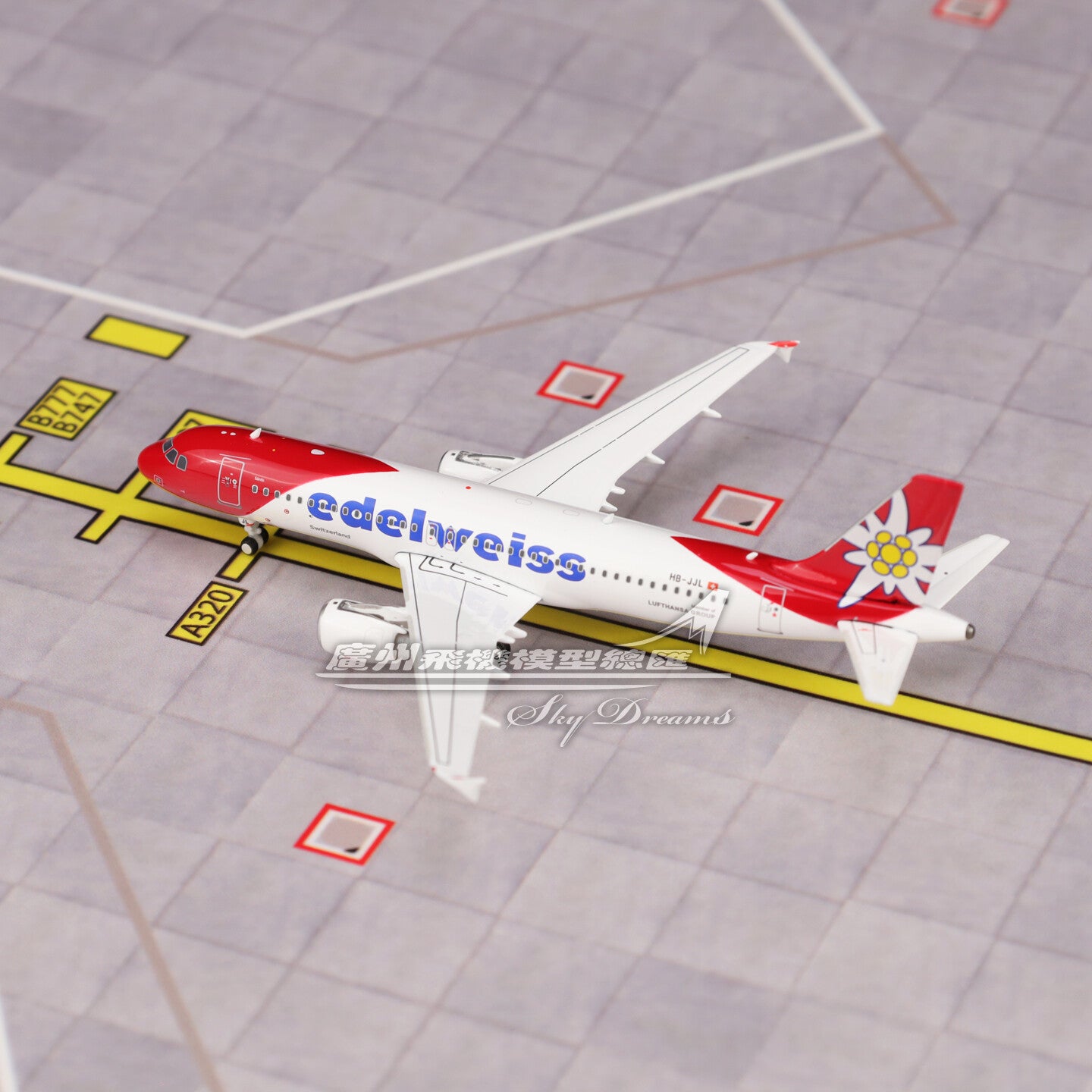 1:400 Phoenix Edelweiss AIRBUS A320 Passenger Airplane Diecast Aircraft Model