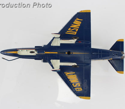1:72 HM A-4E "Blue Angels" No. 8 airplane, US Navy 2008 Fighter Diecast Model