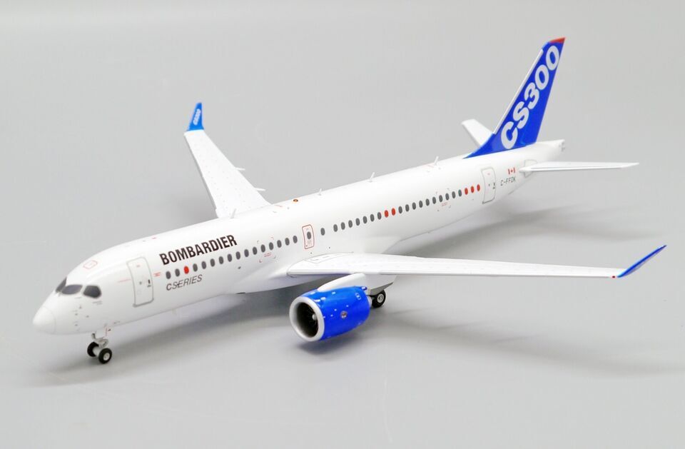 1:200 JC Wings Bombardier CS300 Passenger Airplane Diecast Aircraft Plane Model