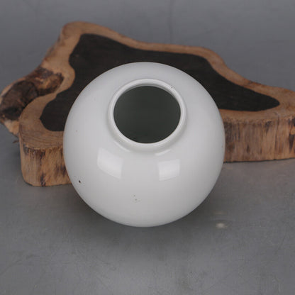 3.7" Collect Chinese Porcelain White Glaze Tea-leaves Pot