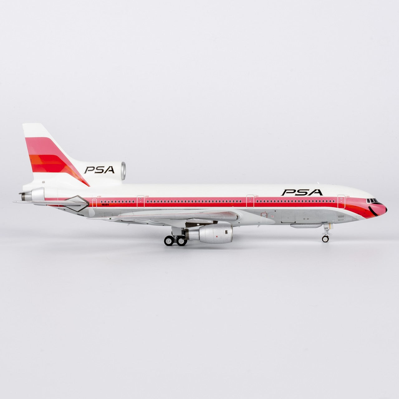 1:400 NGmodels PSA Airlines Lockheed L-1011-1 Passenger Diecast Airplane Model