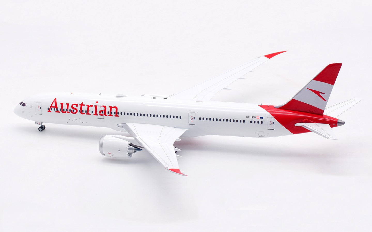 1:200 InFlight Austrian B787-9 Passenger Airplane Diecast Aircraft Model