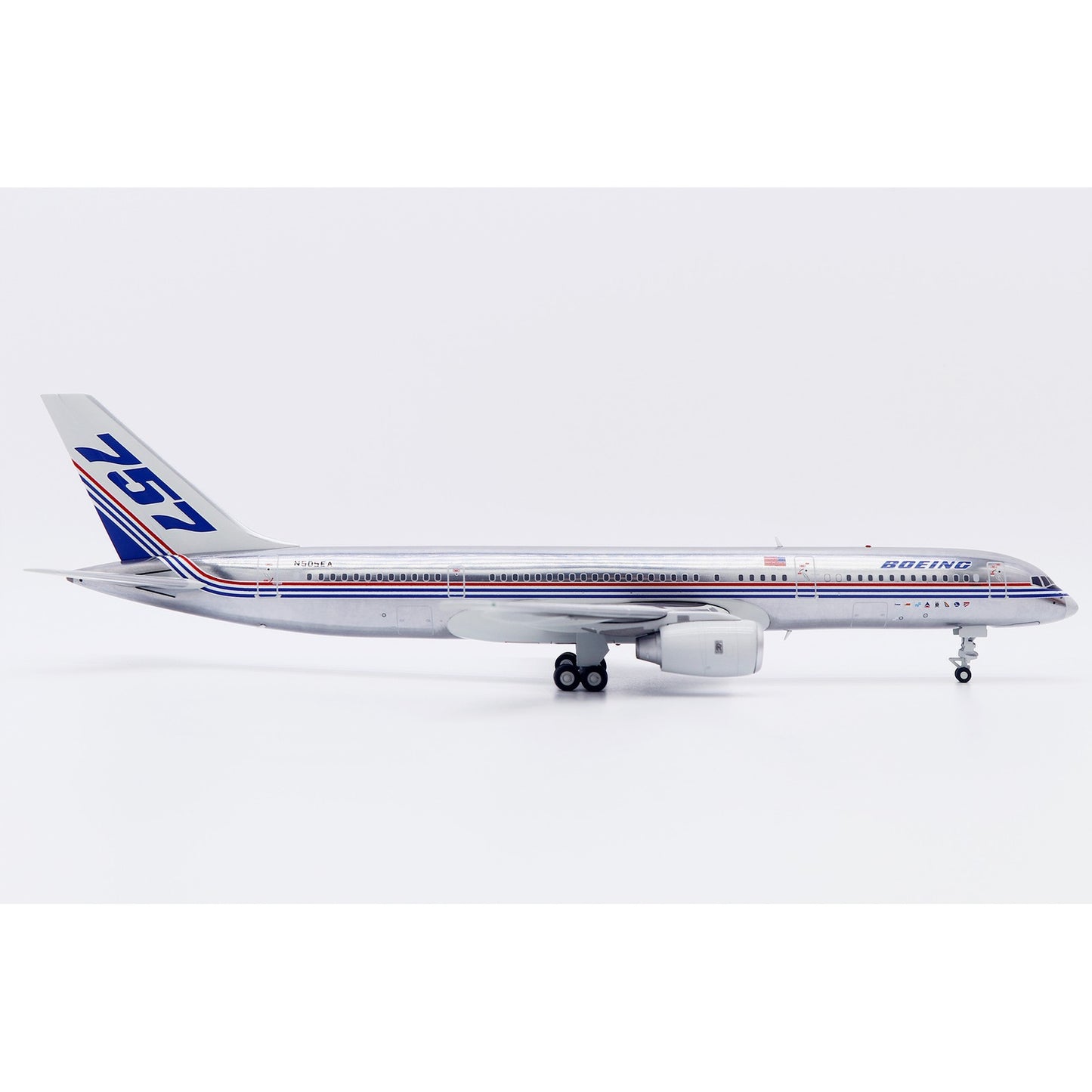 1:200 JC Wings Boeing 757-200 N505EA Passenger Plane Diecast Aircraft Model