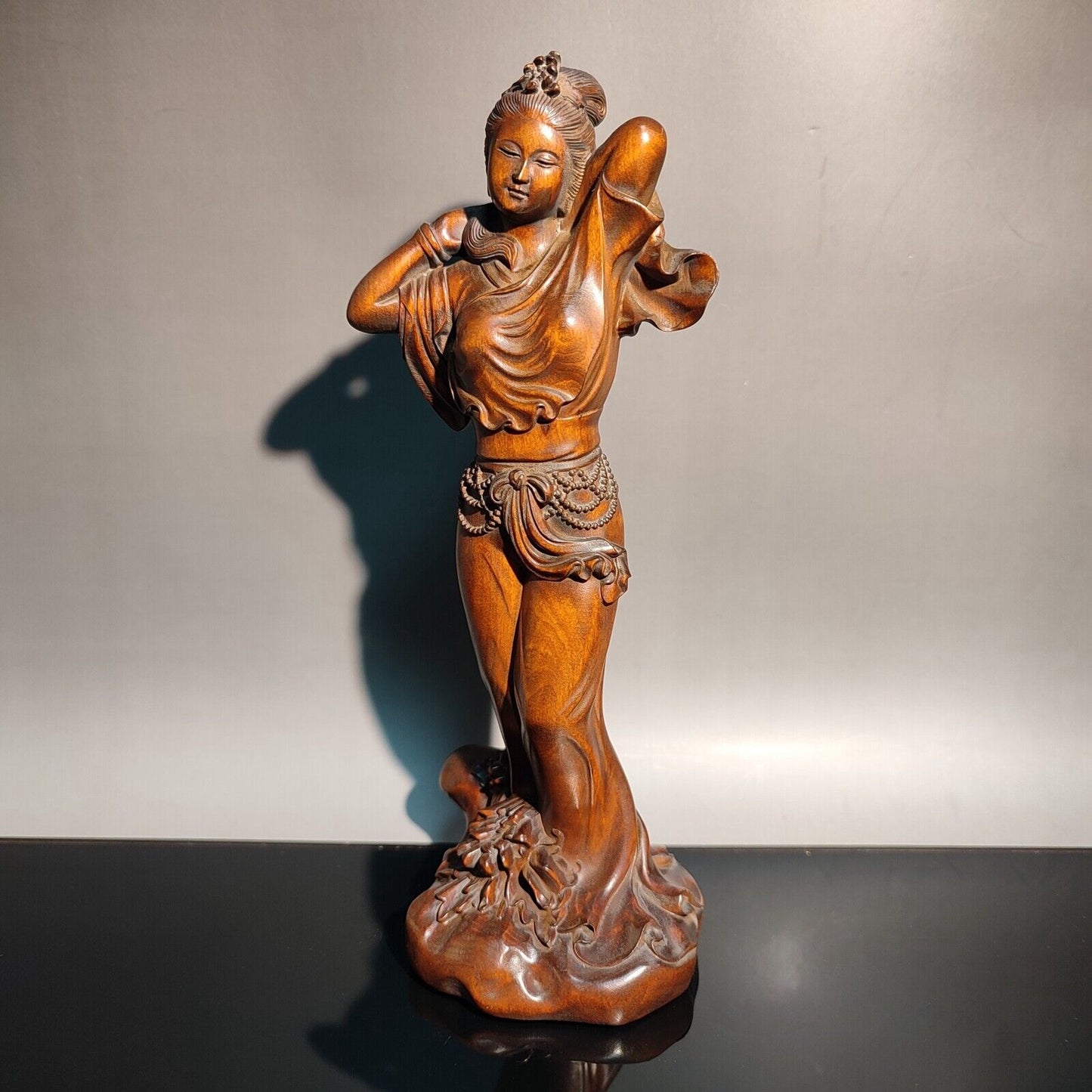 vintage christmas boxwood beauty figurine sexy Gift dance girl Dream carving art