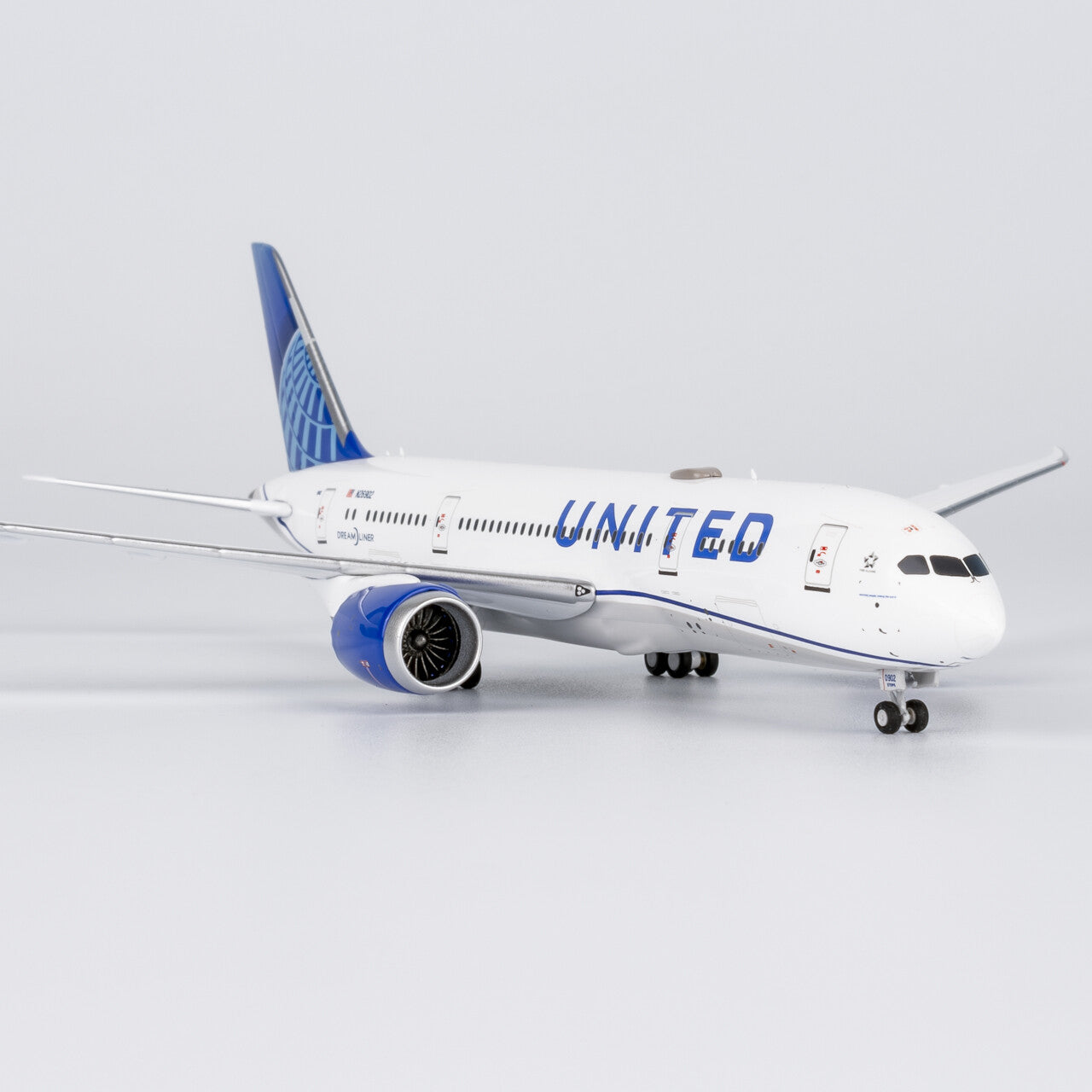 1:400 NGmodels United Airlines B787-8 Passenger Airplane Diecast Plane Model