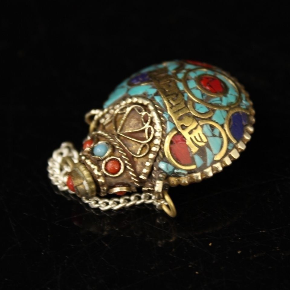 Tibetan Copper Snuff Bottle Pendant Inlaid Gem Handmade Tibetan Art Jewelry