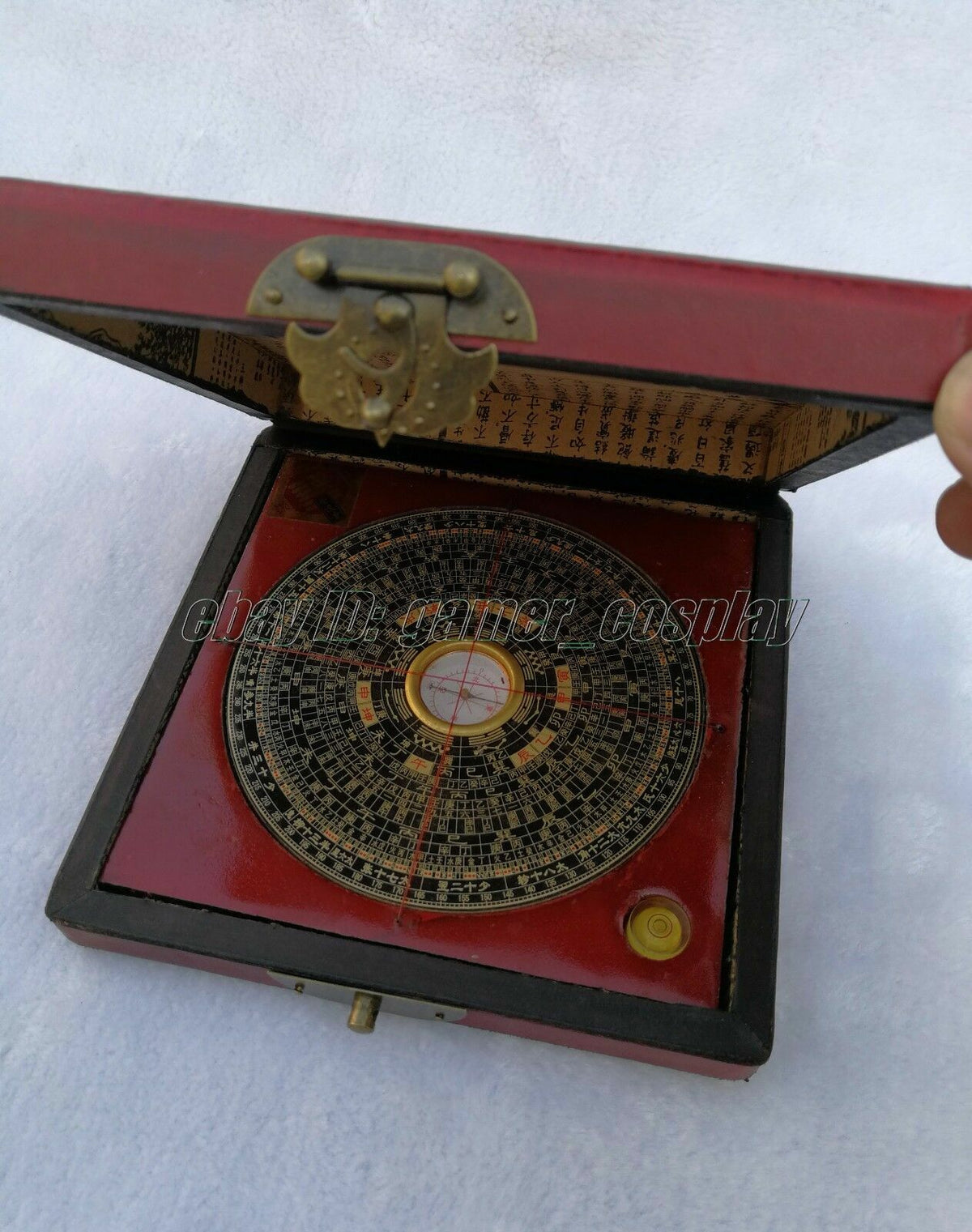 Old Chinese Feng Shui Compass W. Leatherette Wood Dragon Phoenix Box 13cm