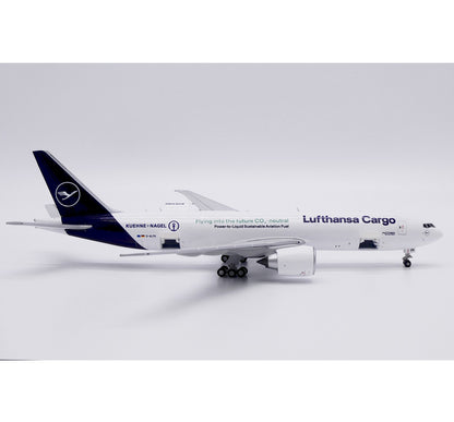 1:400 JC Wings Lufthansa Boeing 777-200F Passenger Plane Diecast Aircraft Model