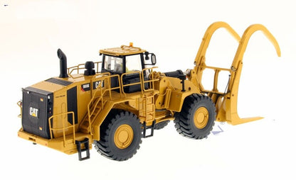 1:50 DM 988K WHEEL LOADER WITH LOG GRAPPLE Construction Machine Diecast Model