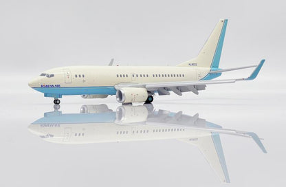 1:200 JC Wings KOREAN AIR BOEING B737-700BBJ Flap Down Airplane Diecast Model