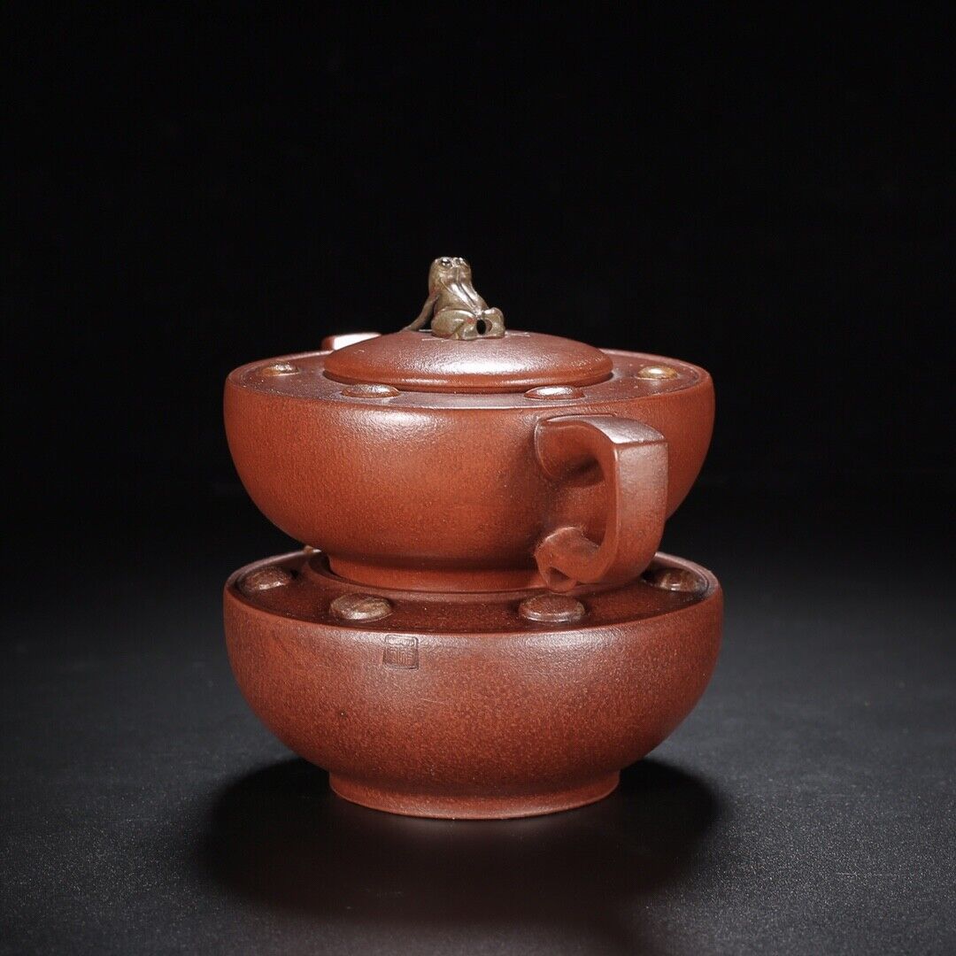 Chinese Yixing Zisha Clay Handmade Exquisite Teapo （青蛙 蒋蓉）