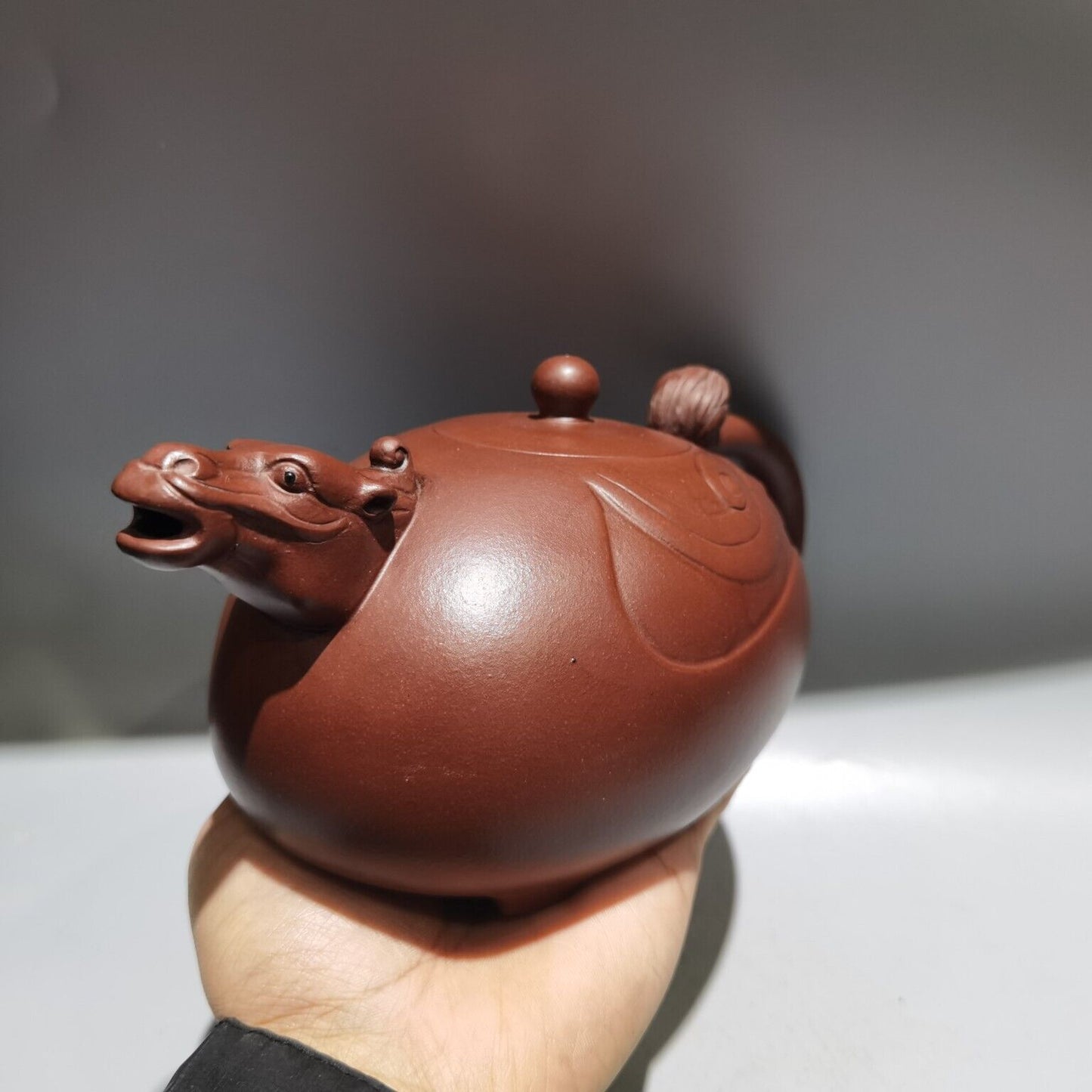 Vintage Chinese Yixing Purple Clay Teapot Zisha Ceramic Carving Nice Teaware Art