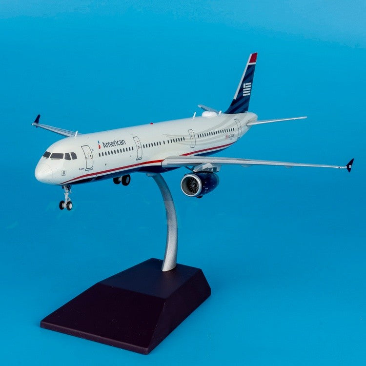 1:200 Geminijets American Airlines Airbus A321 N578UW Airplane Diecast Model