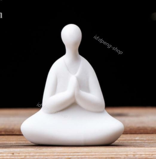 2.3" Chinese White Porcelain Ceramics Sit Crosslegged Figurine Statue Statues