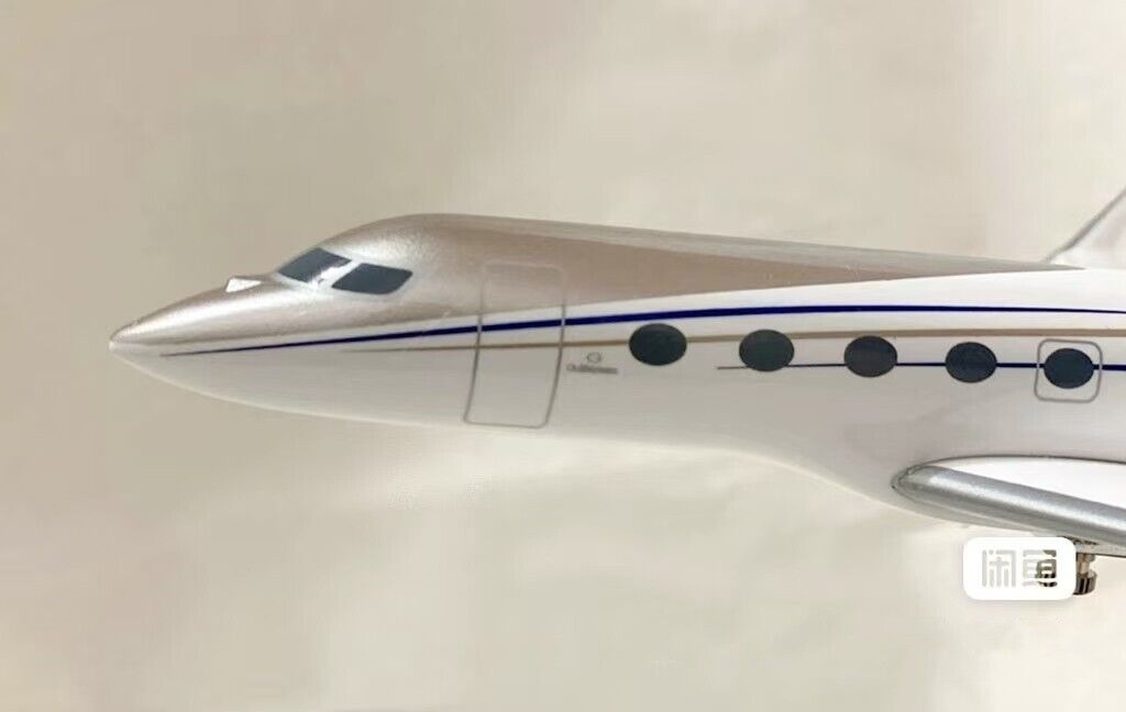 1:100 31CM Gulfstream G650ER NG50GF Business Jet Plane Resin Aircrarft Model