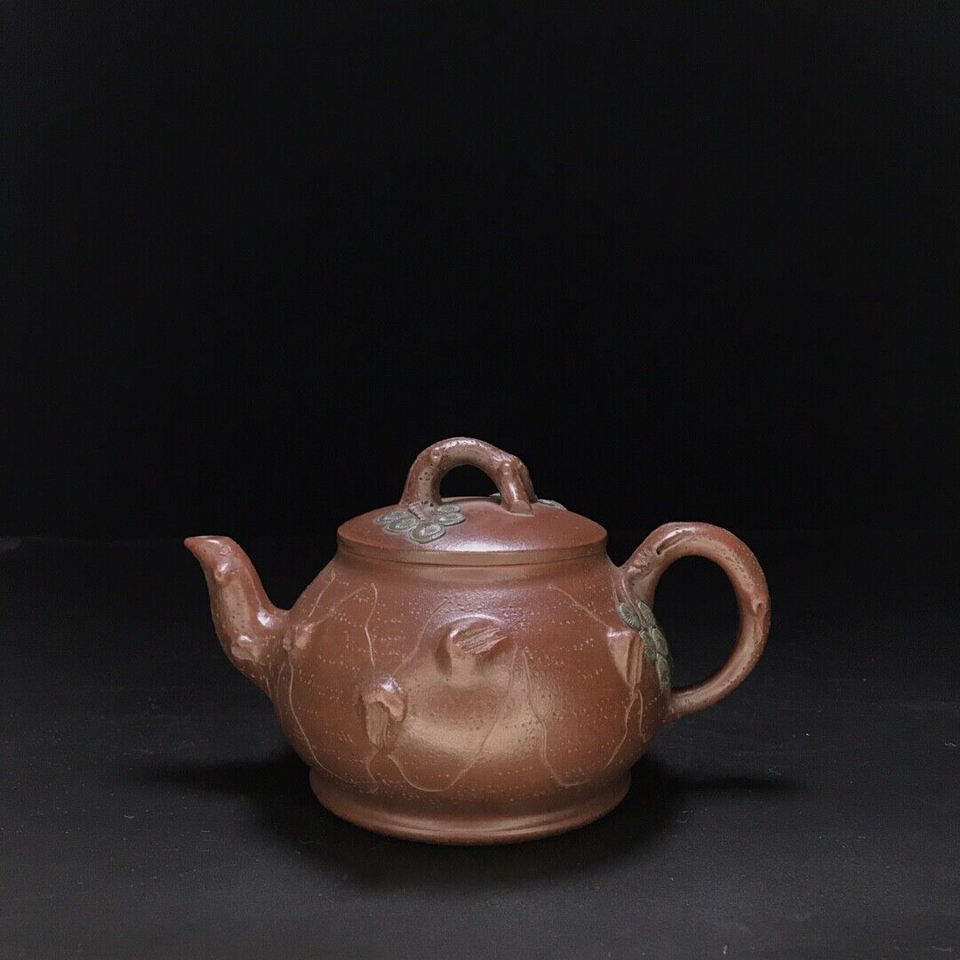 vintage chinese yixing purple clay teapot zisha ceremony carving Collectible art
