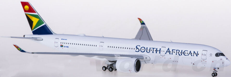 1:400 GeminiJets SOUTH AFRICAN AIRBUS A350-900 Passenger Airplane Diecast Model