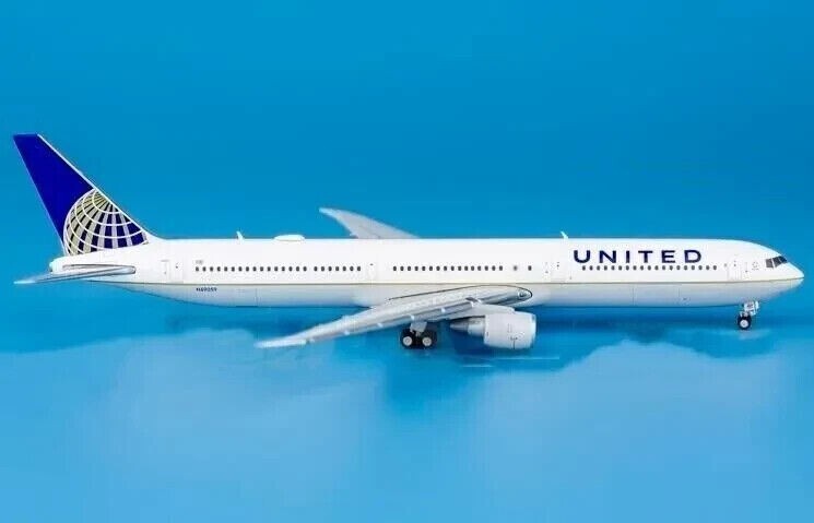 1:400 GeminiJets UNITED BOEING 767-400ER Passenger Plane Diecast Aircraft Model