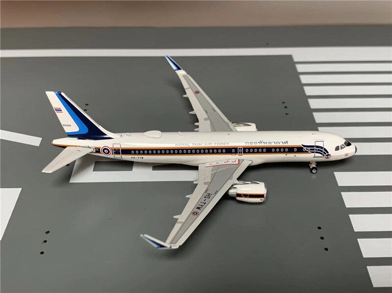 Phoenix Royal Thai Air Force for Airbus A320 HS-TYW 1:400 DIECAST Aircraft Model