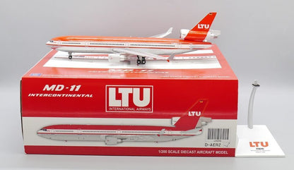 1:200 31CM JC Wings LTU MCDONNELL DOUGLAS MD-11 Airplane Diecast Aircraft Model