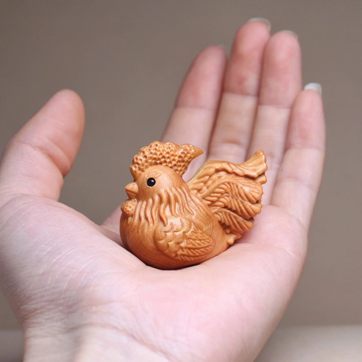 1.77" Miniature Wooden Zodiac Chicken Statue Ornament Solid Wood Carving Decor