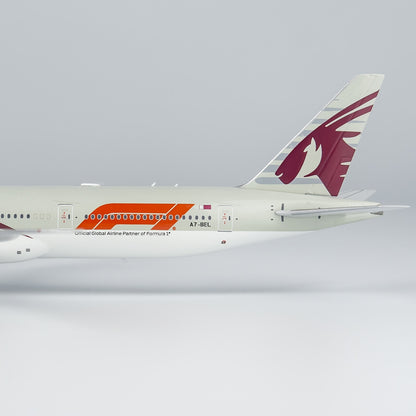 1:400 NG Models Qatar Airways Passenger Plane B777-300ER Diecast Aircraft Model