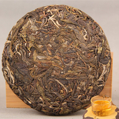 Pu er tea cake handmade Pu er tea 100g raw Pu er tea ecological old tree green tea-