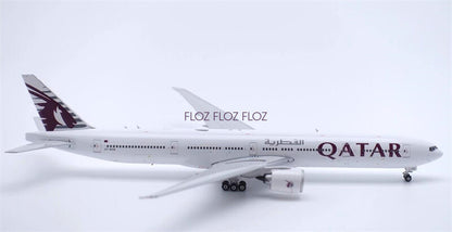 Phoenix Qatar Airways for Boeing 777-300ER A7-BOB White coating LTD 1:400 Model