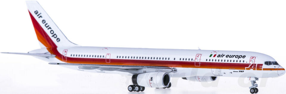 1:400 NG Model Air Europa BOEING 757-200 Passenger Aircraft Diecast Plane Model