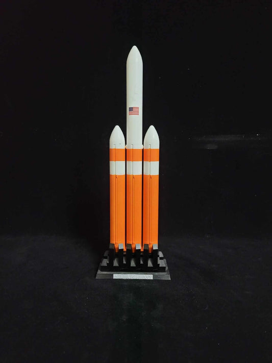 1:200 USA Delta IV Heavy Carry Rocket Model Finished Painted Product