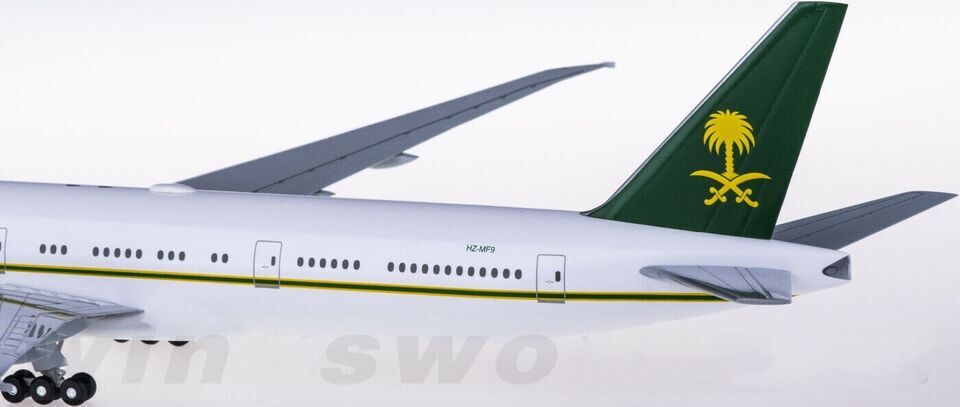 1:200 Hogan Kingdom of Saudi Arabia BOEING 777-300ER Airplane ABS Plastic Model