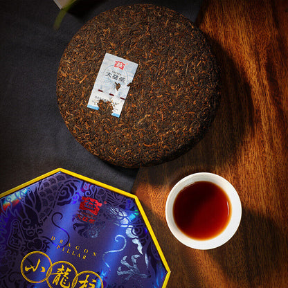 Small Dragon Pillar * 2021 TAETEA Menghai Dayi Pu-erh Tea Ripe Puer Tea 357g